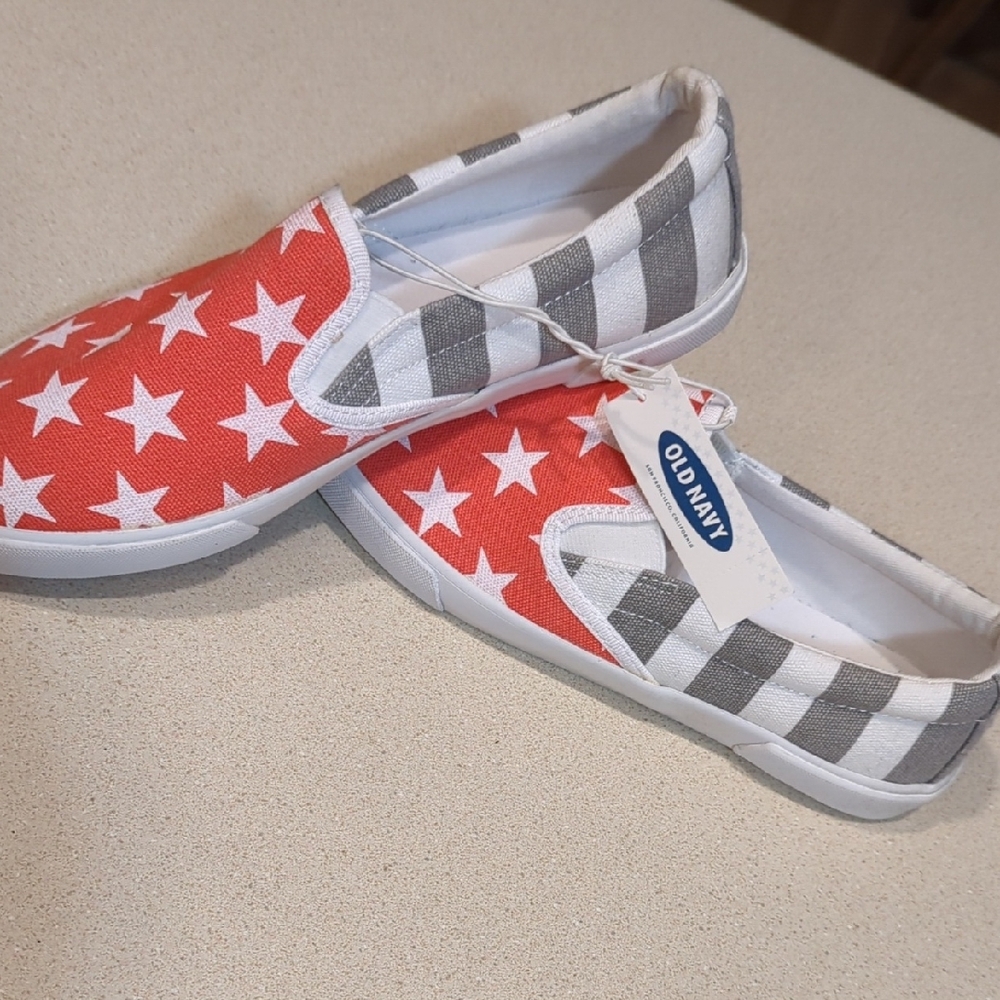 Never Worn Old Navy Kids Red and Gray Star Slip-On Shoes